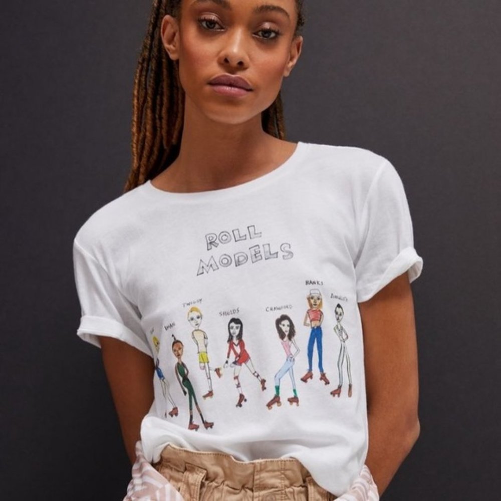NEW Unfortunate Portrait Roll Models Sz M